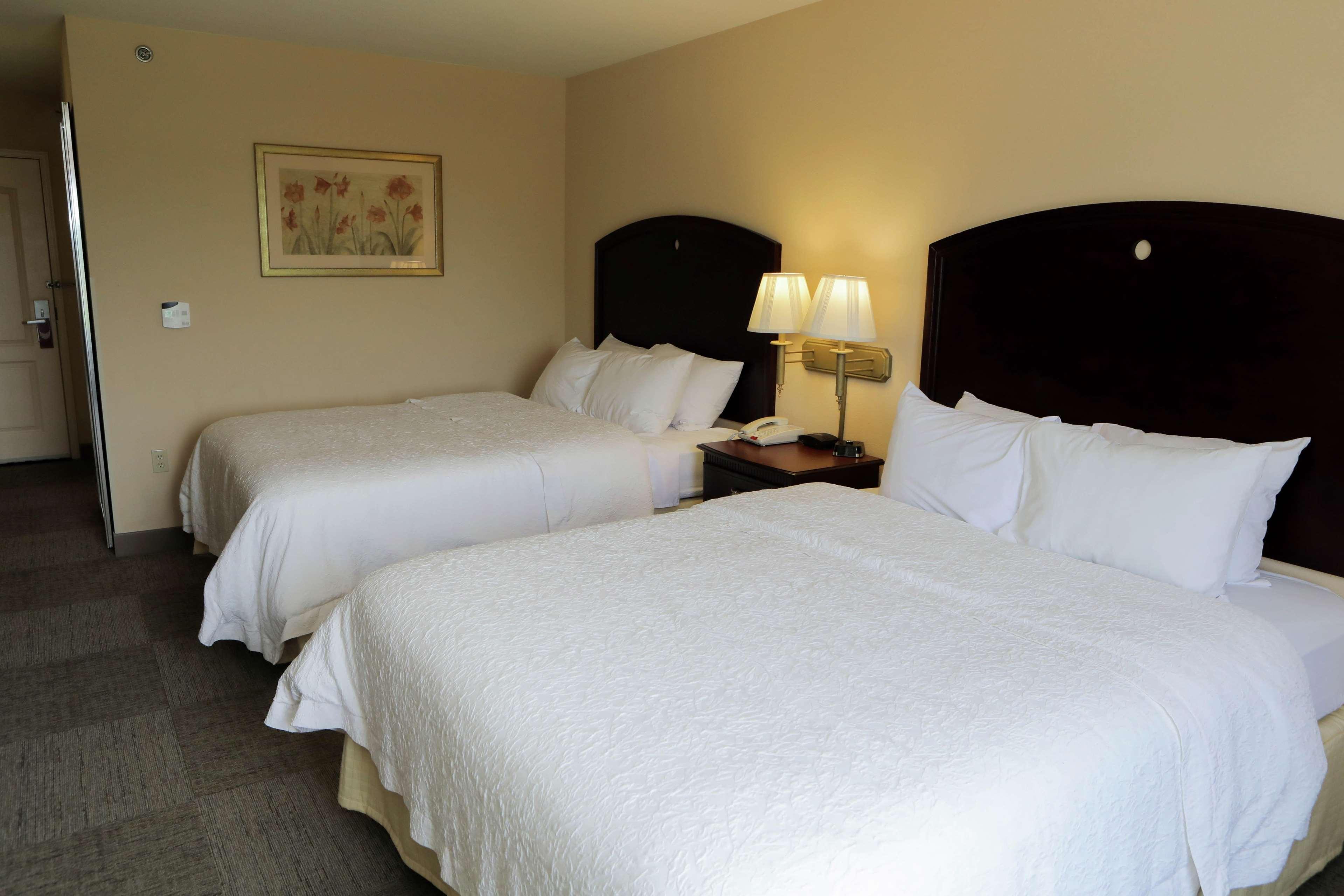 Hampton Inn By Hilton Clinton Eksteriør billede