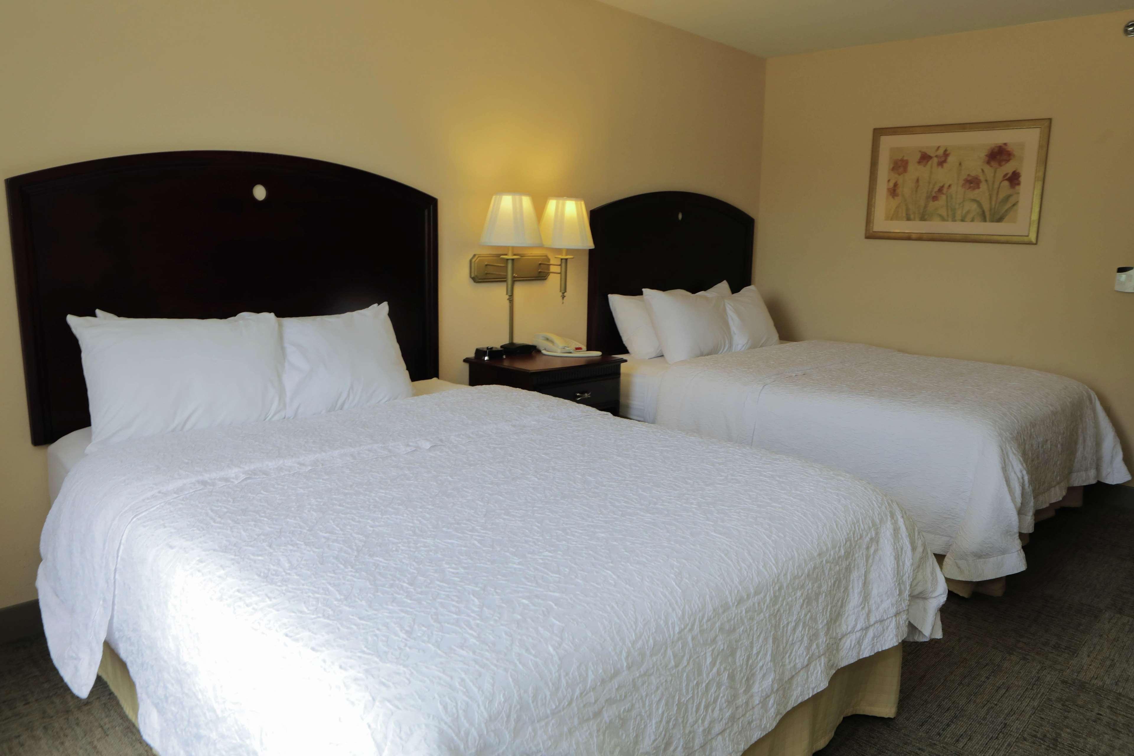 Hampton Inn By Hilton Clinton Eksteriør billede
