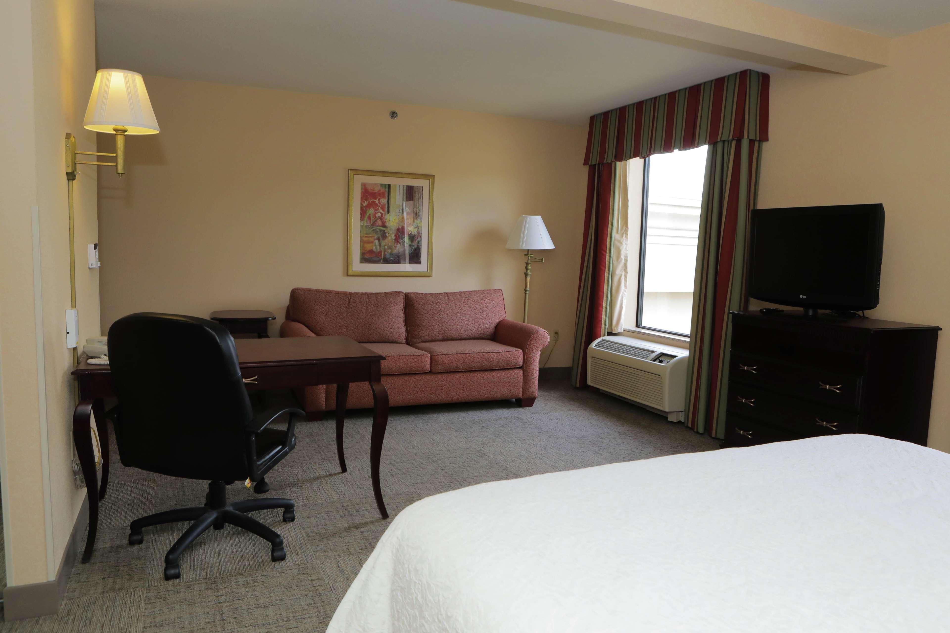 Hampton Inn By Hilton Clinton Eksteriør billede