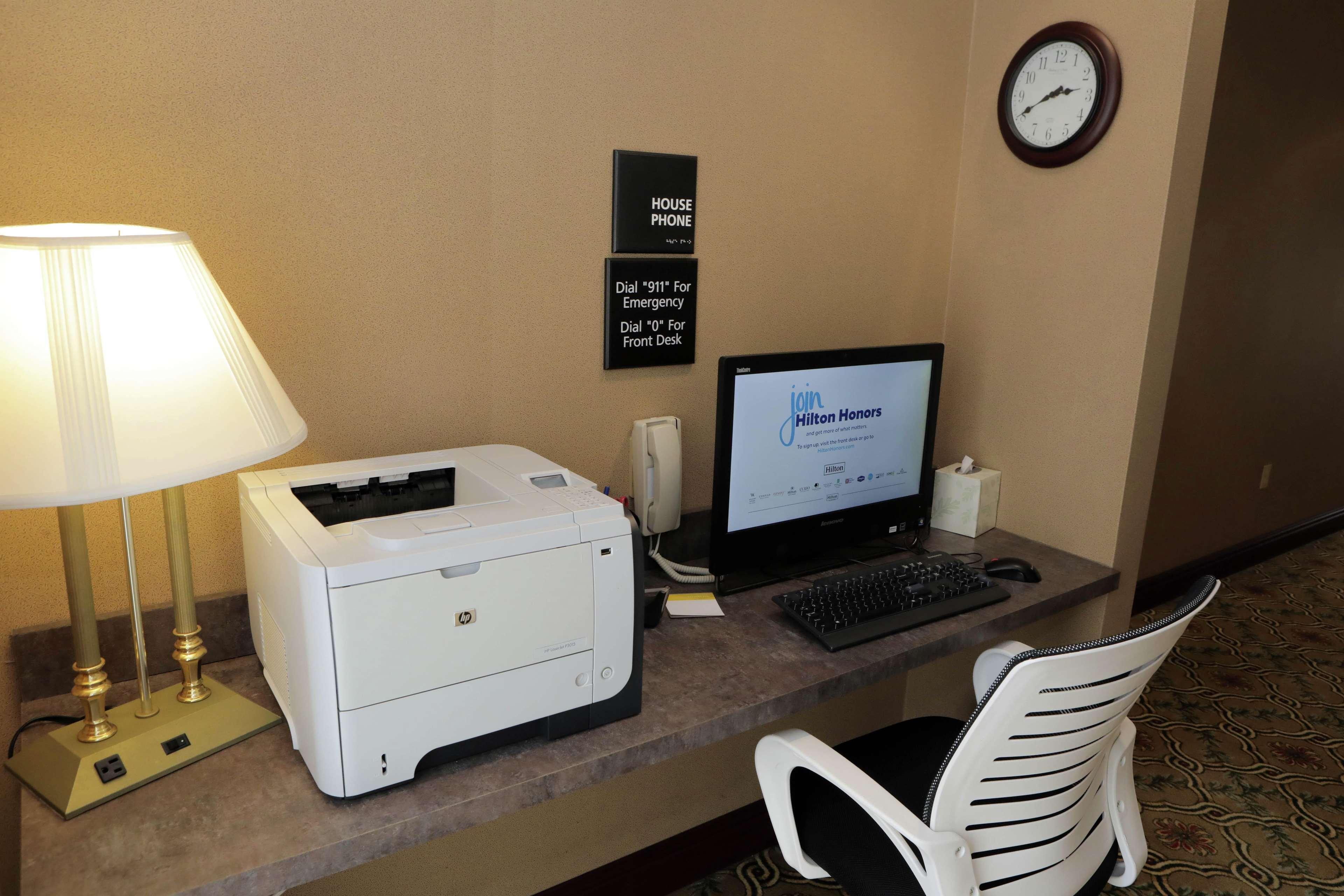 Hampton Inn By Hilton Clinton Eksteriør billede