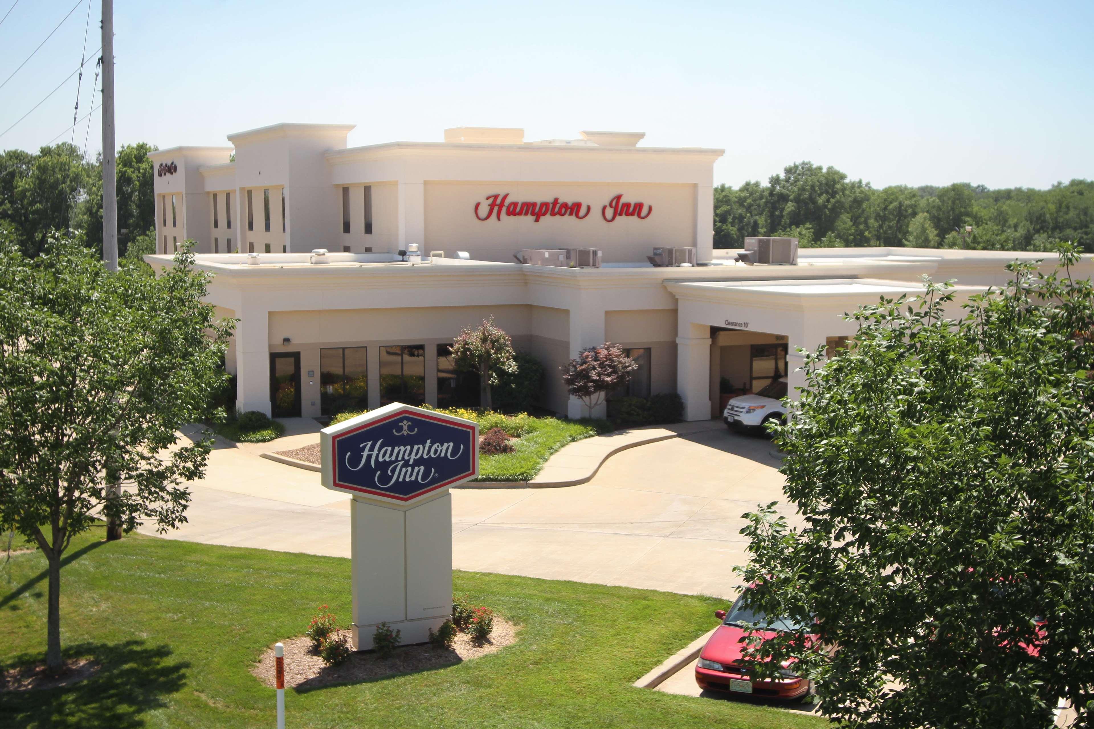 Hampton Inn By Hilton Clinton Eksteriør billede